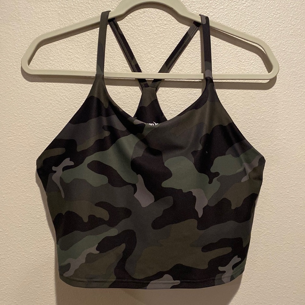 Old Navy Super Soft Camo Sports Bra 💚